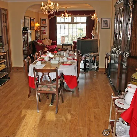 Periwinkle Bed & Breakfast