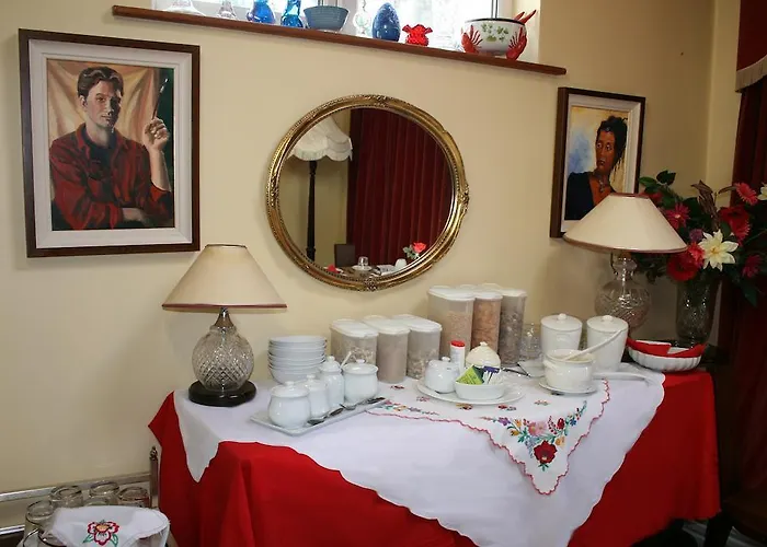 Periwinkle Bed & Breakfast Голуэй